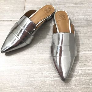Tory Burch Metallic Silver Rosalind Mule Slip-on Flat Closed Toe Loafer Sz 5 M